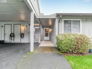 Photo #2: 22284798 Listing