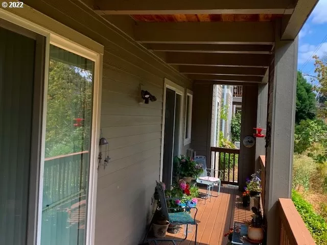 MLS: 22285244 Condo For Sale