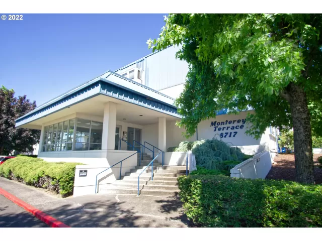 MLS: 22286208 Condo For Sale