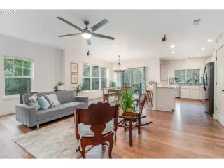 Photo #4: 22286522 Listing 