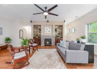 Photo #6: 22286522 Listing 