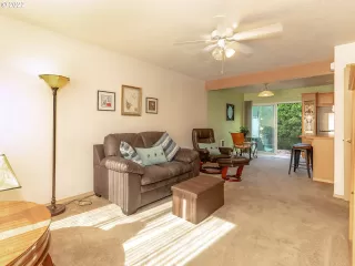 Photo #2: 22287404 Listing 