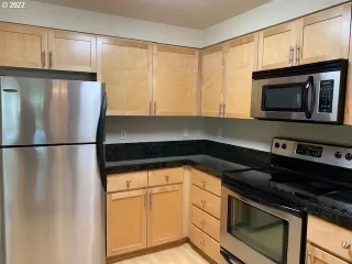 Photo #3: 22287753 Listing