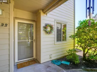 Photo #3: 22288430 Listing 