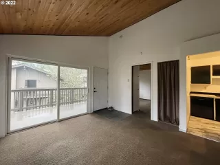 Photo #3: 22289038 Listing