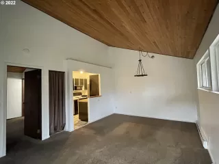 Photo #4: 22289038 Listing