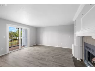 Photo #3: 22291911 Listing