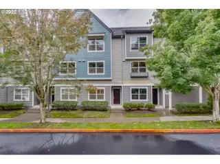 Photo #1: 22292292 Listing 