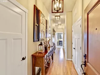 Photo #2: 22292338 Listing