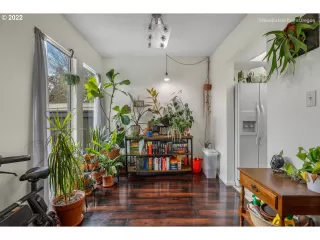 Photo #3: 22292599 Listing 
