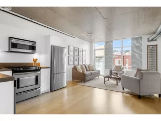 Photo #1: 22293483 Listing 