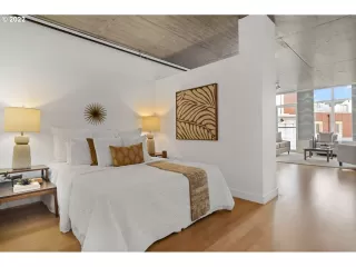 Photo #6: 22293483 Listing 