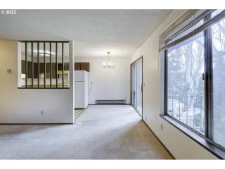 Photo #5: 22294319 Listing 