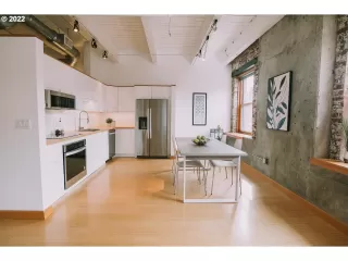 Photo #3: 22294356 Listing 