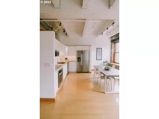 Photo #5: 22294356 Listing 