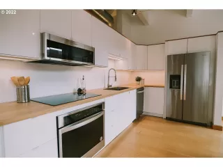 Photo #6: 22294356 Listing 