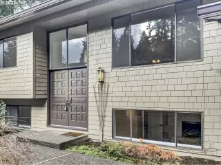 Photo #2: 22294422 Listing