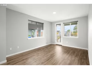 Photo #1: 22296136 Listing