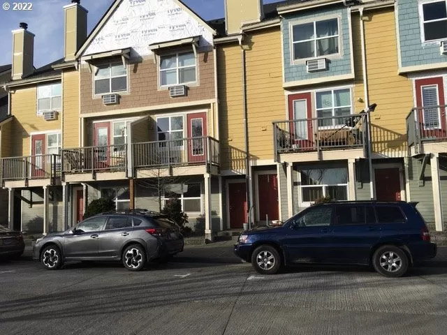 MLS: 22297552 Condo For Sale