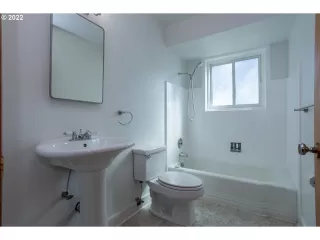Photo #3: 22297566 Listing