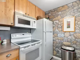 Photo #3: 22297820 Listing 