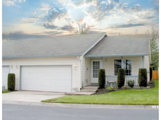 MLS: 22298190 Condo For Sale