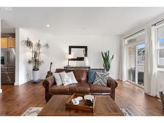 Photo #6: 22298503 Listing 