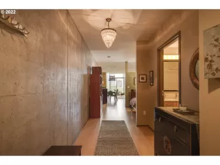 Photo #5: 22299074 Listing 