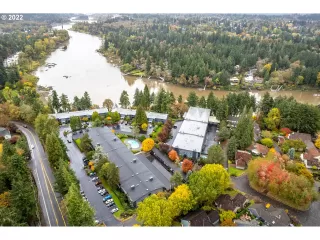 Photo #2: 22299161 Listing