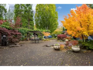 Photo #6: 22299161 Listing