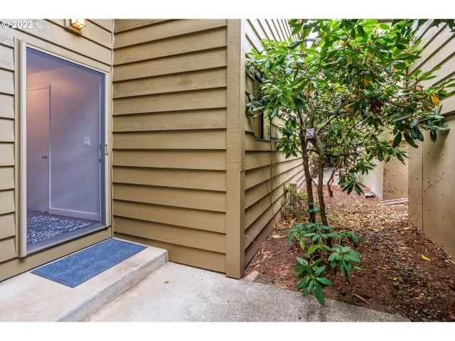 MLS: 22302435 Condo For Sale