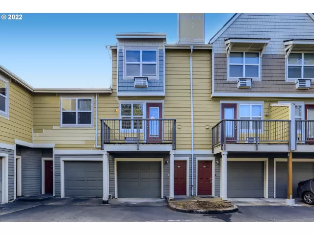 MLS: 22303172 Condo For Sale