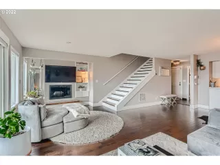 Photo #1: 22307490 Listing 