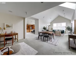 Photo #4: 22309577 Listing 