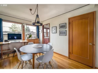 Photo #4: 22310225 Listing 