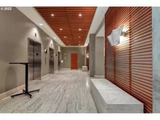 Photo #5: 22311095 Listing 