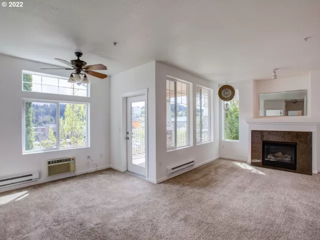 MLS: 22314093 Condo For Sale