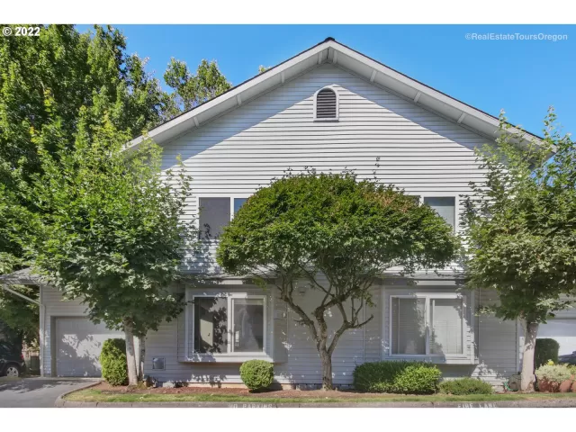 MLS: 22314721 Condo For Sale