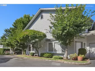 Photo #3: 22314721 Listing