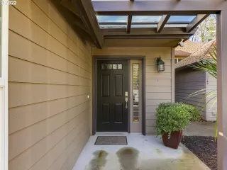 Photo #2: 22315333 Listing