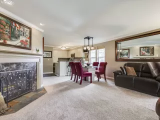 Photo #5: 22315333 Listing