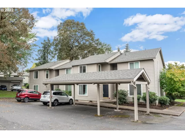 MLS: 22315940 Condo For Sale