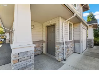 Photo #4: 22316282 Listing 