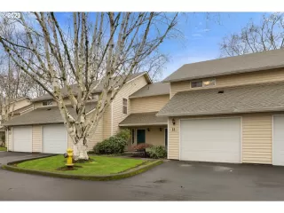 Photo #3: 22317223 Listing