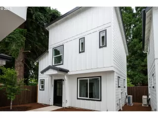 Photo #3: 223178529 Listing 