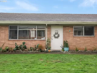 Photo #1: 22318298 Listing