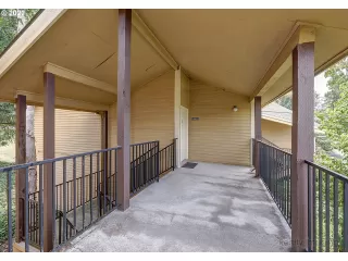 Photo #2: 22319131 Listing