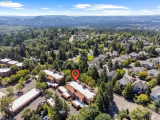 Photo #2: 223195184 Listing 