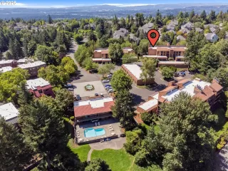 Photo #4: 223195184 Listing 