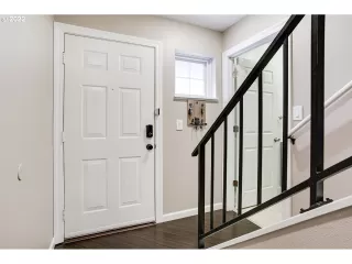 Photo #2: 22320147 Listing 